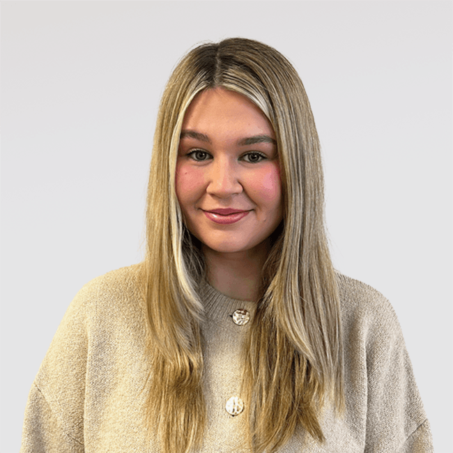 Neve Roberts